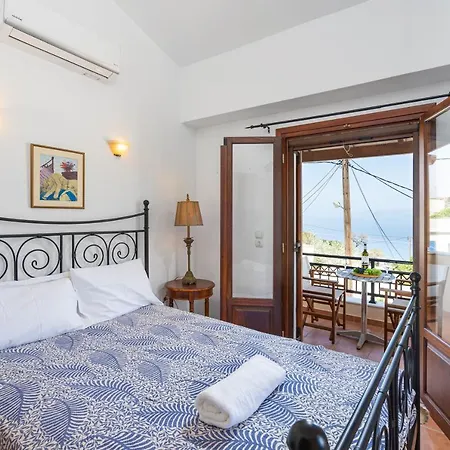 Maisonette In Roussa Ekklisia Holiday home