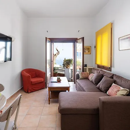 Holiday home Maisonette In Roussa Ekklisia Sitia (Crete)