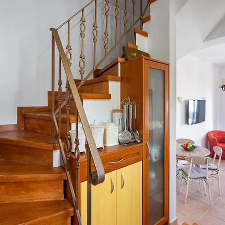 Holiday home Maisonette In Roussa Ekklisia